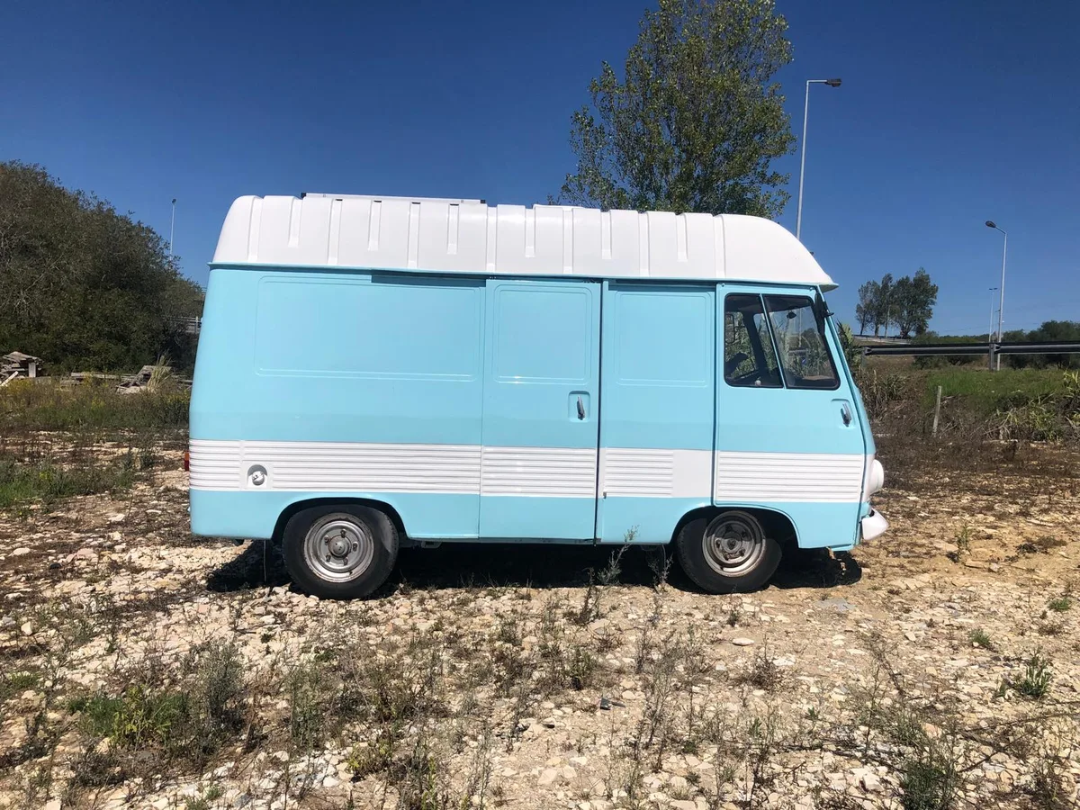 Peugeot J7 "Sorvetinho" — view 2