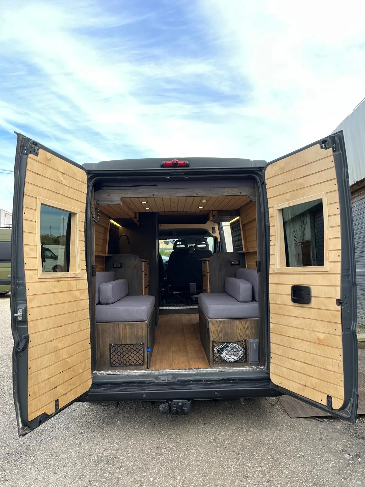Peugeot Boxer — view 21
