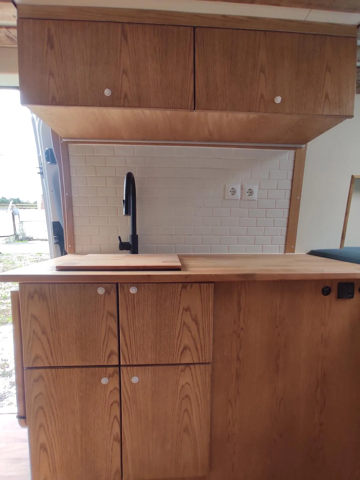 Mercedes-Benz Sprinter L4H2 — view 5