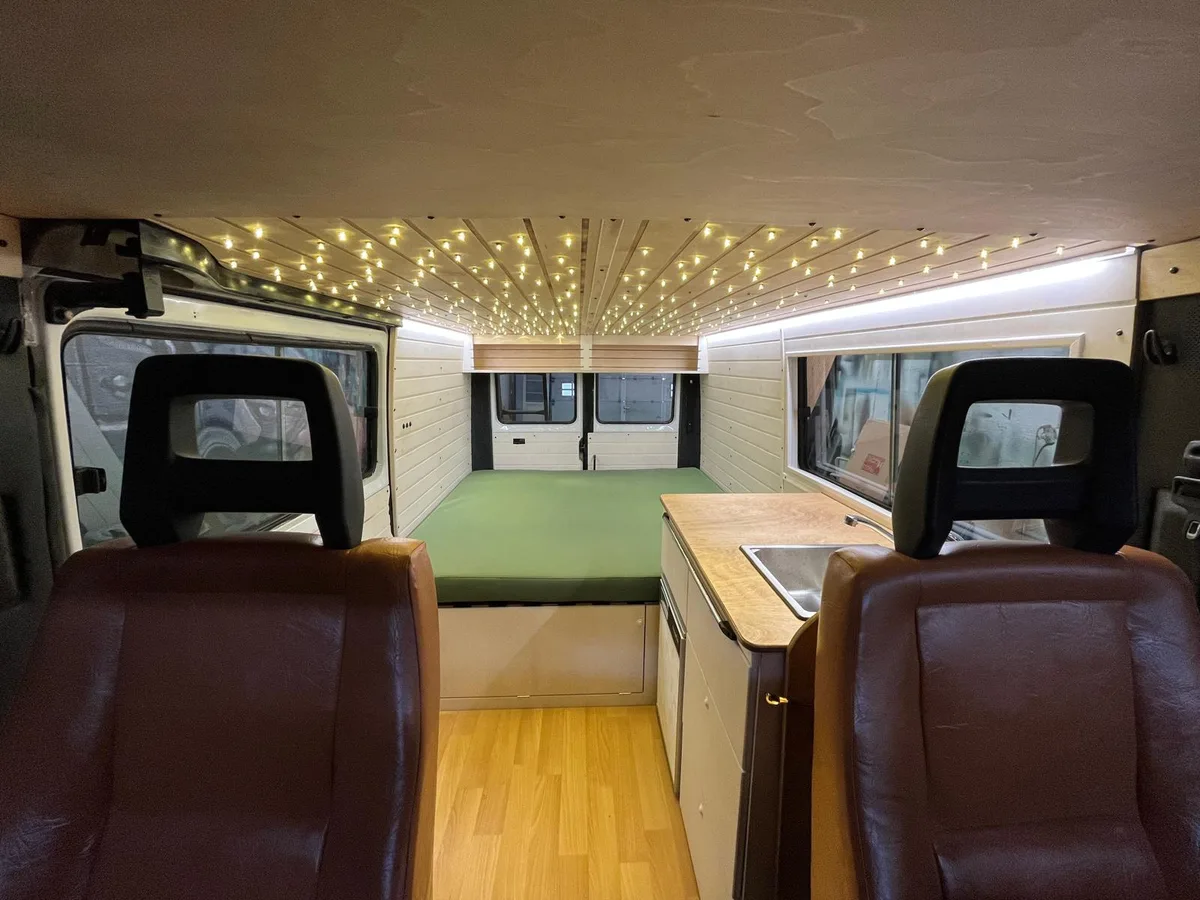 Mercedes-Benz MB100 — view 8