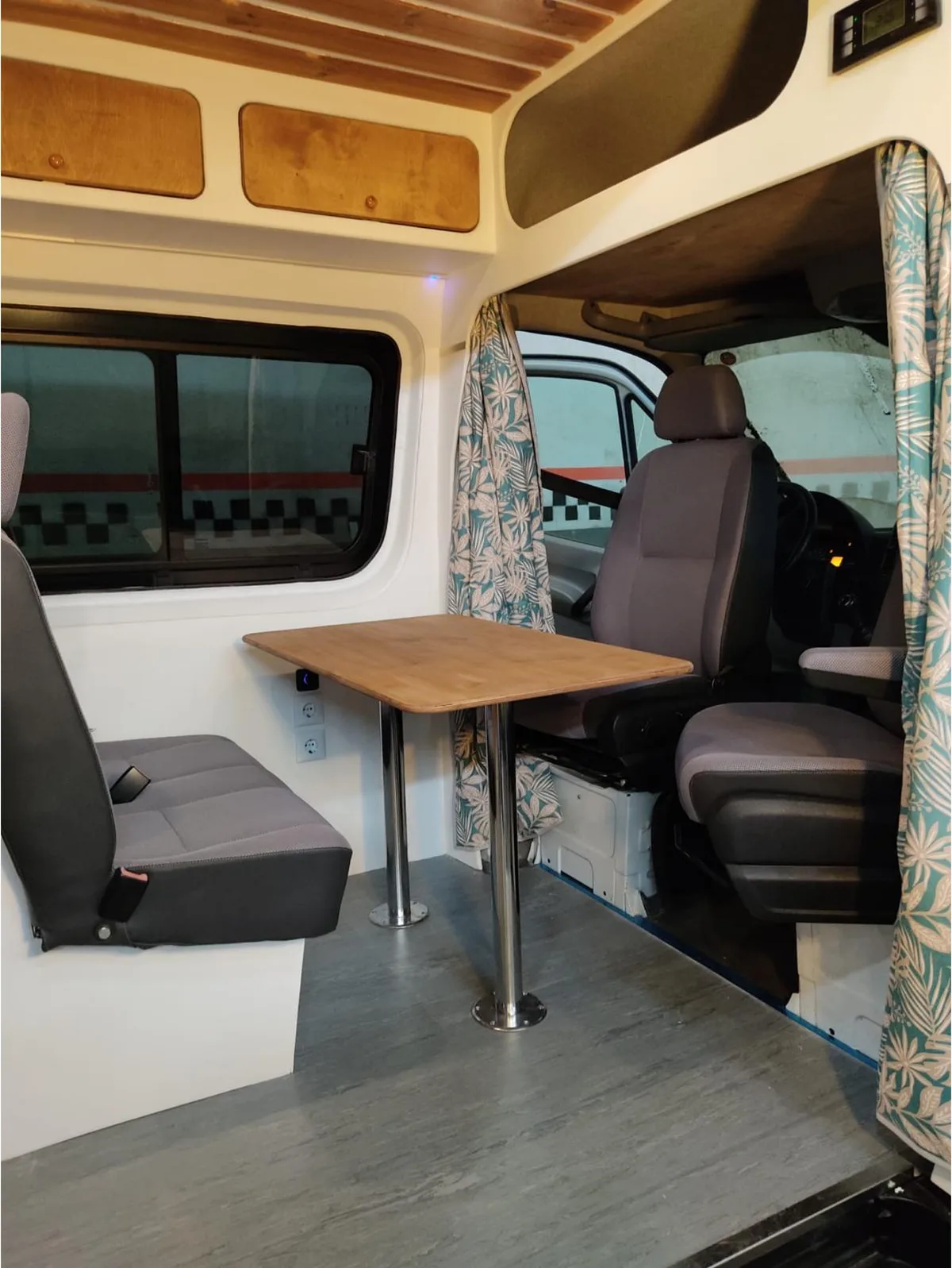 Mercedes-Benz Sprinter L4H2 — vista 11