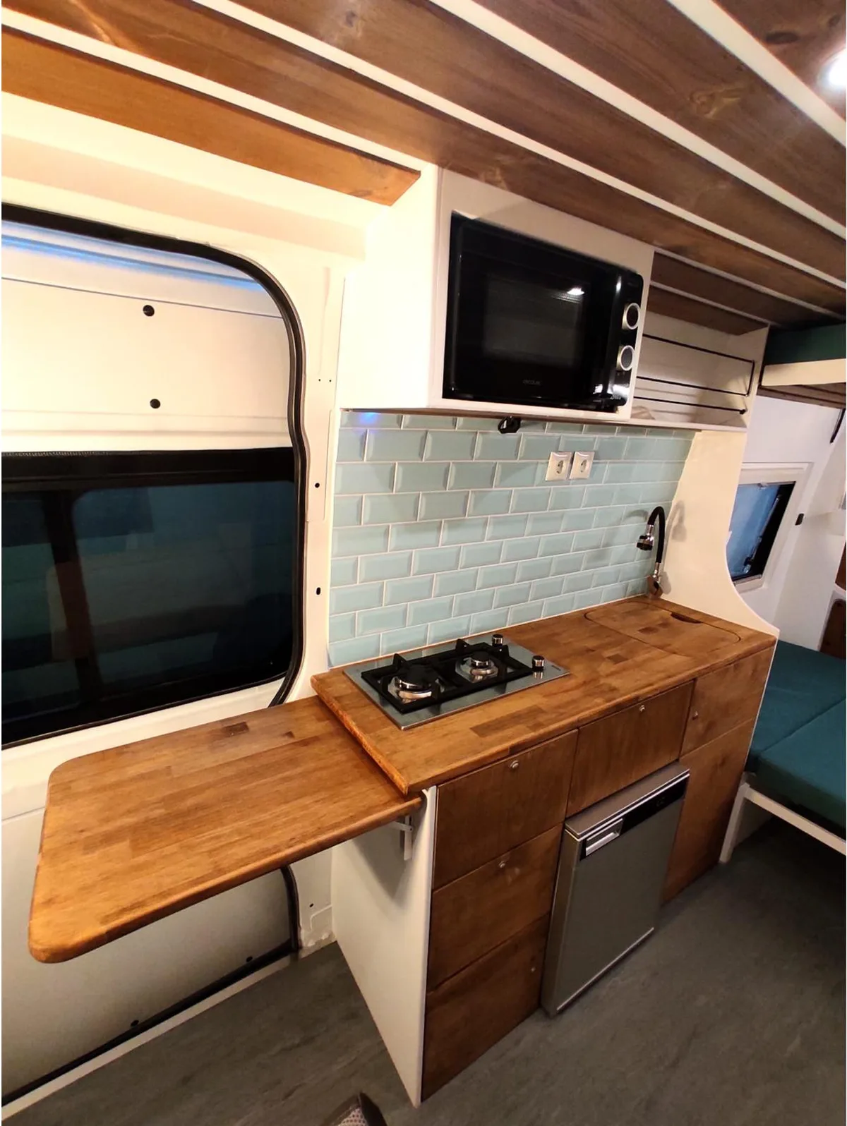 Mercedes-Benz Sprinter L4H2 — vista 8