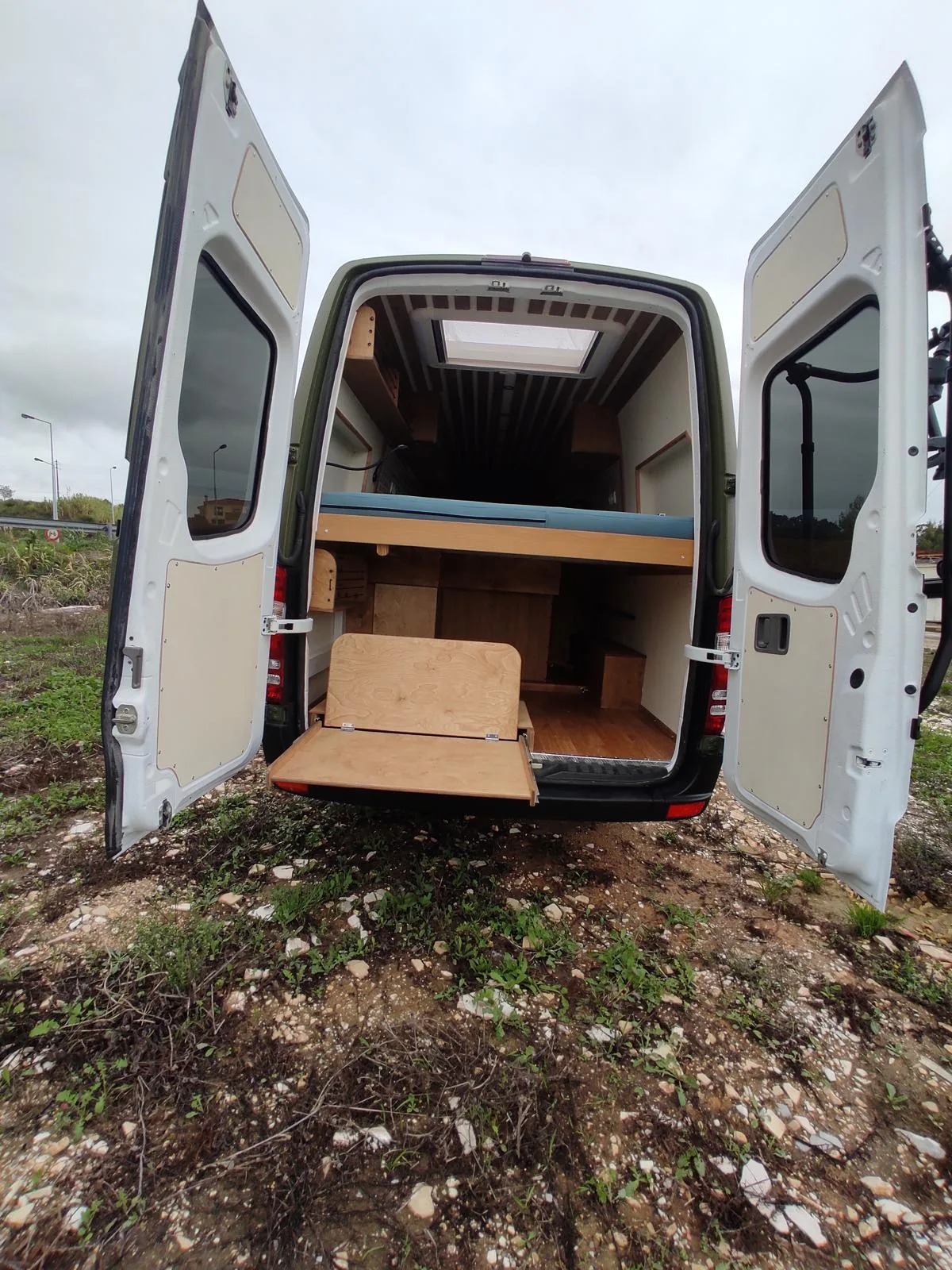 Mercedes-Benz Sprinter L4H2 — view 20