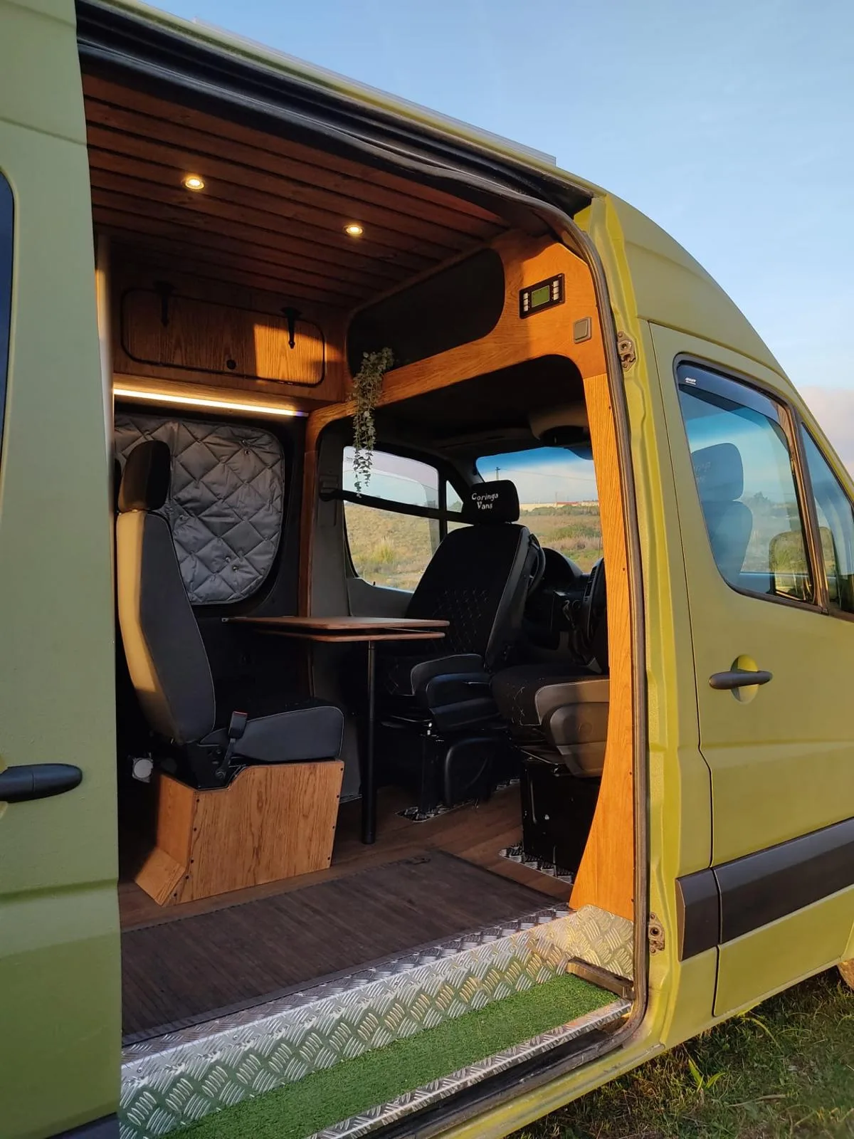 Mercedes-Benz Sprinter — view 23