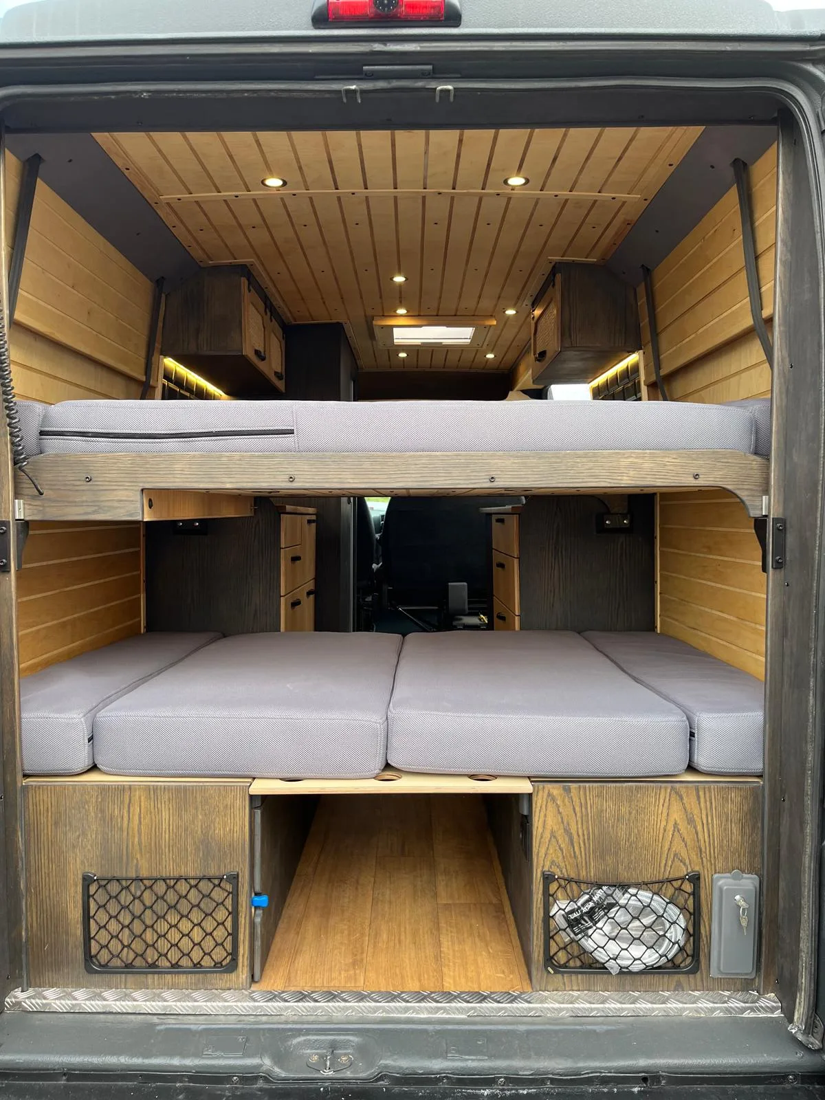 Peugeot Boxer — view 28