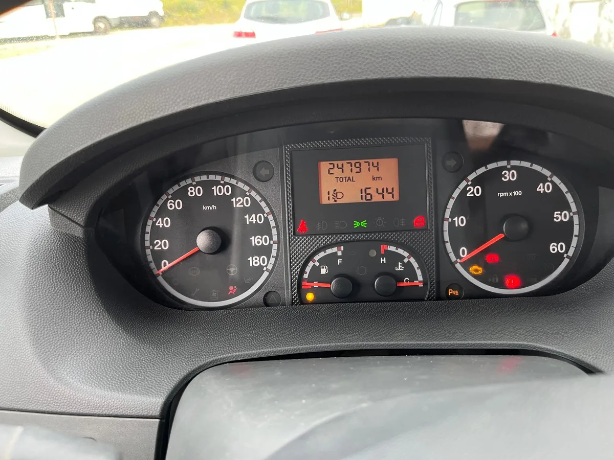 Peugeot Boxer — view 22